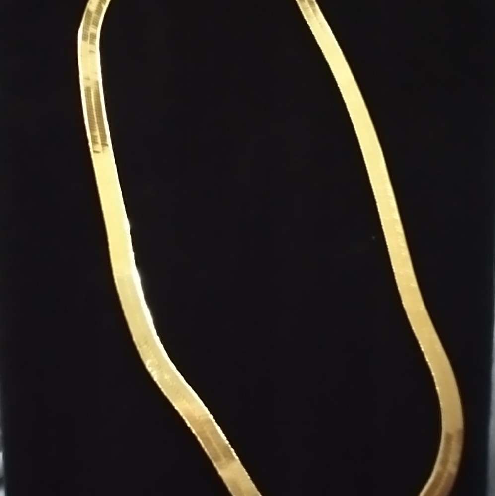 Galbani gold necklace